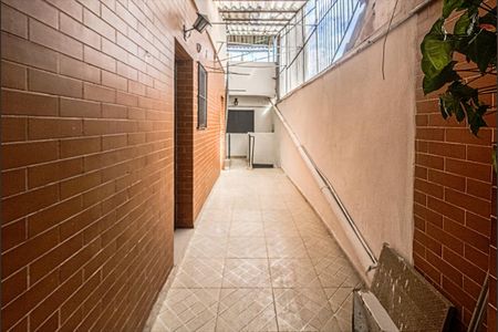 Casa para alugar com 24m², 1 quarto e sem vagaCorredor