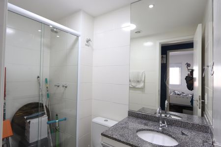 Apartamento à venda com 48m², 2 quartos e 1 vagaBanheiro Social