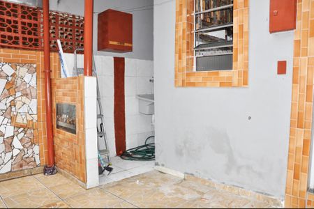 Casa para alugar com 45m², 1 quarto e sem vagaQuintal