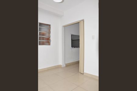 Casa para alugar com 45m², 1 quarto e sem vagaQuarto