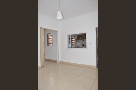 Casa para alugar com 45m², 1 quarto e sem vagaSala