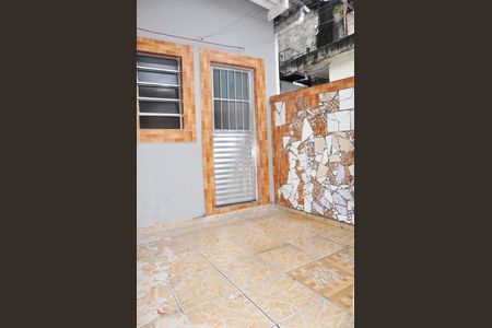 Casa para alugar com 45m², 1 quarto e sem vagaQuintal