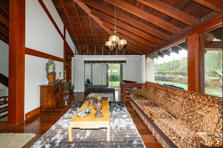 Casa à venda com 435m², 4 quartos e 4 vagasSala 1