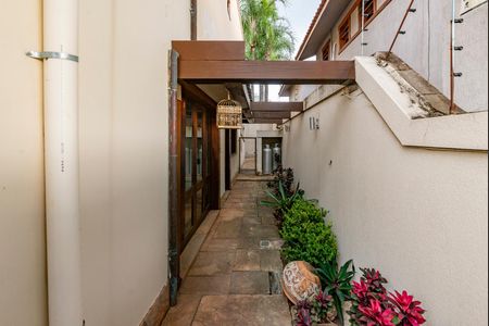 Casa à venda com 435m², 4 quartos e 4 vagasÁrea externa