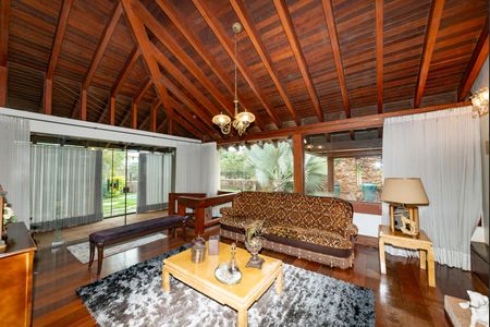 Casa à venda com 435m², 4 quartos e 4 vagasSala 1