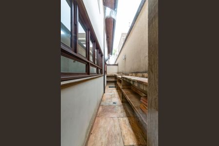 Casa à venda com 435m², 4 quartos e 4 vagasÁrea externa