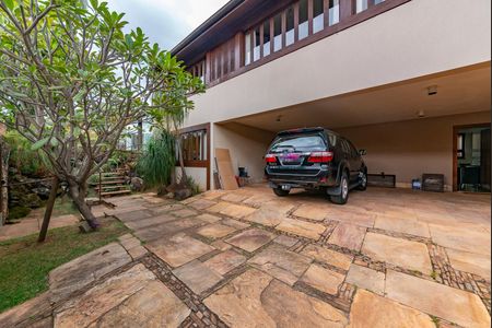 Casa à venda com 435m², 4 quartos e 4 vagasGaragem