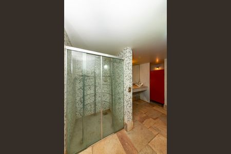 Casa à venda com 435m², 4 quartos e 4 vagasSauna