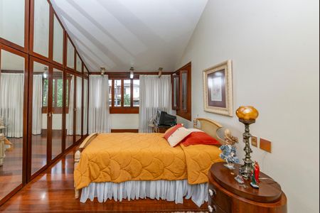 Casa à venda com 435m², 4 quartos e 4 vagasQuarto 2