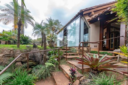 Casa à venda com 435m², 4 quartos e 4 vagasÁrea externa