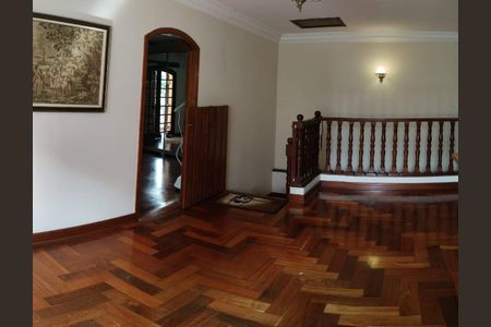 Casa à venda com 347m², 4 quartos e 4 vagas Casa à venda com 347m², 4 quartos e 4 vagasFoto 49