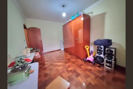 Casa à venda com 347m², 4 quartos e 4 vagas Casa à venda com 347m², 4 quartos e 4 vagasFoto 77