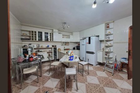 Casa à venda com 347m², 4 quartos e 4 vagas Casa à venda com 347m², 4 quartos e 4 vagasFoto 67