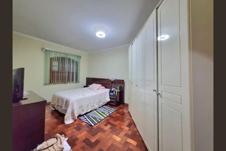 Casa à venda com 347m², 4 quartos e 4 vagas Casa à venda com 347m², 4 quartos e 4 vagasFoto 64