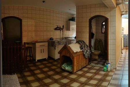 Casa à venda com 347m², 4 quartos e 4 vagas Casa à venda com 347m², 4 quartos e 4 vagasFoto 36