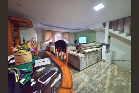 Casa à venda com 347m², 4 quartos e 4 vagas Casa à venda com 347m², 4 quartos e 4 vagasFoto 86