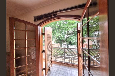 Casa à venda com 347m², 4 quartos e 4 vagas Casa à venda com 347m², 4 quartos e 4 vagasFoto 75