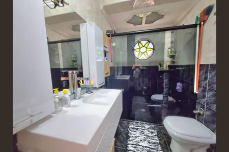 Casa à venda com 347m², 4 quartos e 4 vagas Casa à venda com 347m², 4 quartos e 4 vagasFoto 60