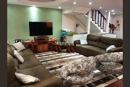 Casa à venda com 347m², 4 quartos e 4 vagas Casa à venda com 347m², 4 quartos e 4 vagasFoto 09