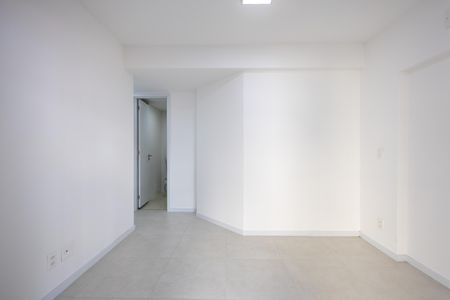 Apartamento para alugar com 70m², 2 quartos e 1 vagaSuite