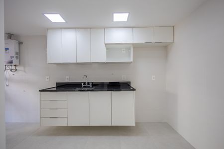 Apartamento para alugar com 70m², 2 quartos e 1 vagaCozinha