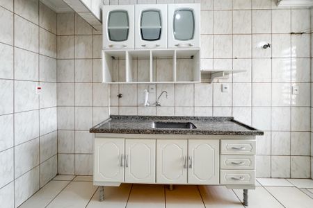 Apartamento à venda com 43m², 1 quarto e sem vaga Apartamento à venda com 43m², 1 quarto e sem vagaCozinha