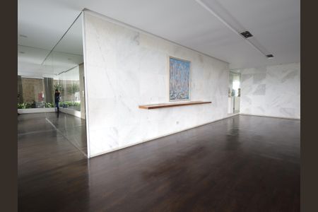 Apartamento à venda com 370m², 5 quartos e 4 vagasHall