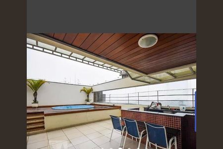 Apartamento à venda com 370m², 5 quartos e 4 vagasCobertura