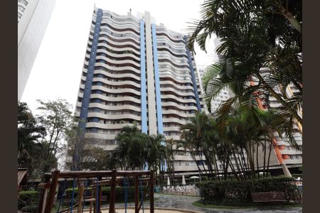 Apartamento à venda com 370m², 5 quartos e 4 vagasFachada