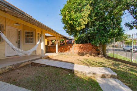 Casa à venda com 100m², 2 quartos e 2 vagas Casa à venda com 100m², 2 quartos e 2 vagasÁrea comum