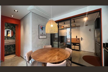 Apartamento à venda com 43m², 1 quarto e 1 vaga Apartamento à venda com 43m², 1 quarto e 1 vagaVaranda