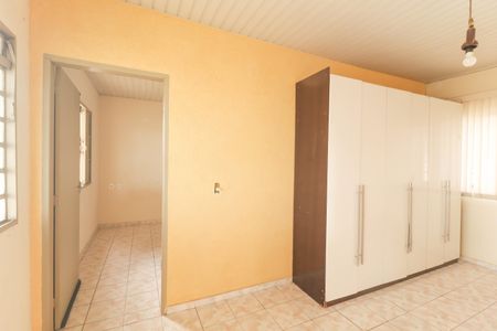 Casa à venda com 80m², 1 quarto e 1 vagaSala/Quarto