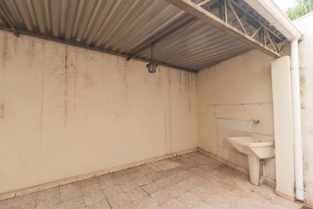 Casa à venda com 80m², 1 quarto e 1 vagaGaragem