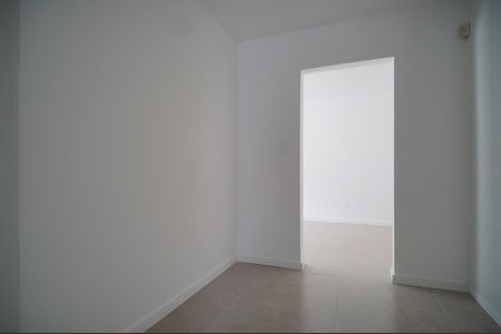 Casa à venda com 110m², 2 quartos e 2 vagasCloset