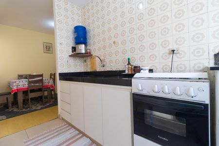 Apartamento à venda com 70m², 3 quartos e 2 vagasCozinha