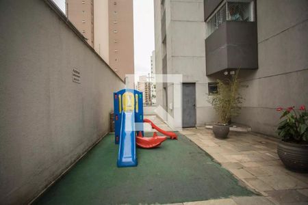 Apartamento à venda com 50m², 2 quartos e 1 vaga Apartamento à venda com 50m², 2 quartos e 1 vagaÁrea comum - Playground