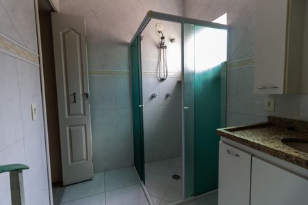 Casa para alugar com 468m², 5 quartos e 4 vagas Casa para alugar com 468m², 5 quartos e 4 vagasBanheiro da Suíte 3