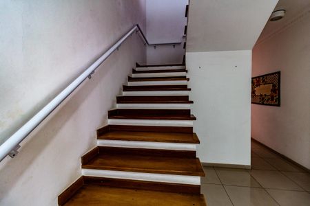 Casa para alugar com 468m², 5 quartos e 4 vagas Casa para alugar com 468m², 5 quartos e 4 vagasAcesso ao andar Superior