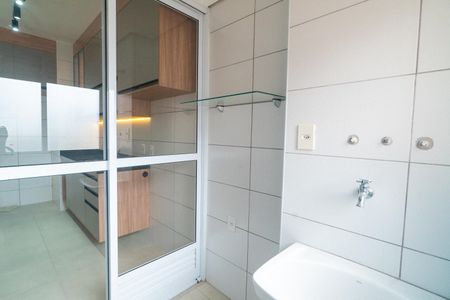 Apartamento à venda com 65m², 2 quartos e 2 vagasÁrea de Serviço