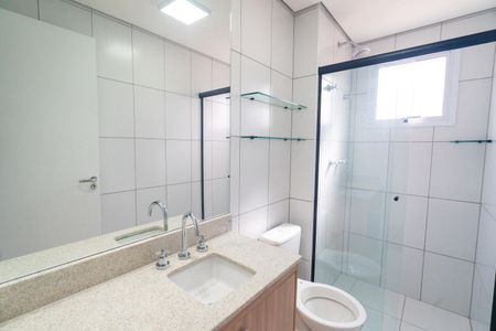 Apartamento à venda com 65m², 2 quartos e 2 vagasBanheiro da Suíte