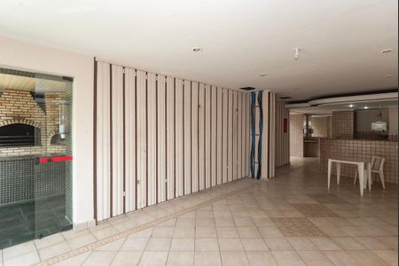 Apartamento à venda com 98m², 2 quartos e 1 vaga Apartamento à venda com 98m², 2 quartos e 1 vagaÁrea Comum - Salão de Festas
