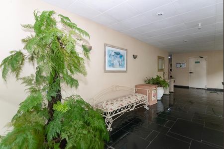 Apartamento à venda com 98m², 2 quartos e 1 vaga Apartamento à venda com 98m², 2 quartos e 1 vagaÁrea Comum - Recepção