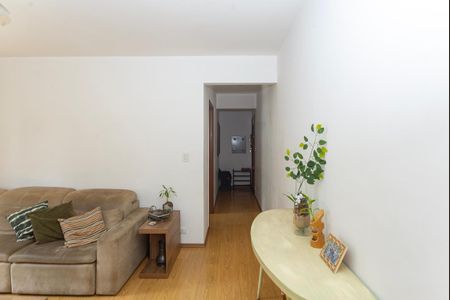 Apartamento à venda com 98m², 2 quartos e 1 vaga Apartamento à venda com 98m², 2 quartos e 1 vagaSala
