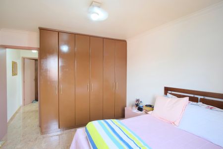 Casa de condomínio à venda com 71m², 2 quartos e 1 vagaQuarto 1