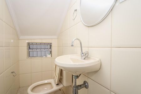 Casa à venda com 90m², 2 quartos e 2 vagas Casa à venda com 90m², 2 quartos e 2 vagasLavabo