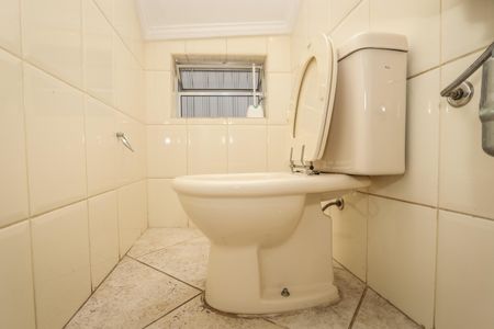 Casa à venda com 90m², 2 quartos e 2 vagas Casa à venda com 90m², 2 quartos e 2 vagasLavabo