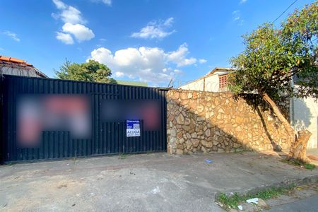 Casa à venda com 360m², 4 quartos e 8 vagasFachada