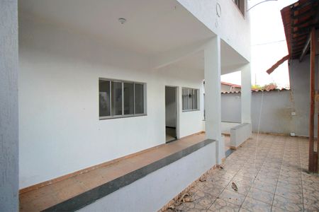Casa à venda com 360m², 4 quartos e 8 vagasVaranda