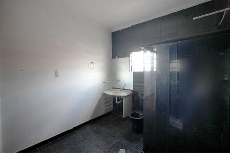 Casa à venda com 360m², 4 quartos e 8 vagasBanheiro da Suíte