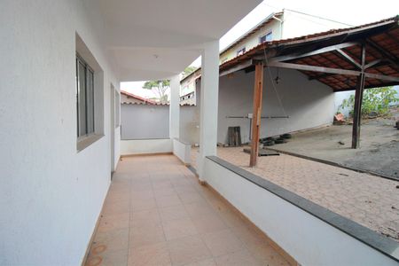 Varanda de casa à venda com 4 quartos, 360m² em Planalto, Belo Horizonte